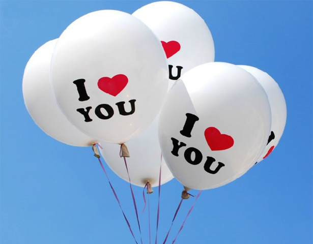 White Balloons With 'I Love(Heart) You'